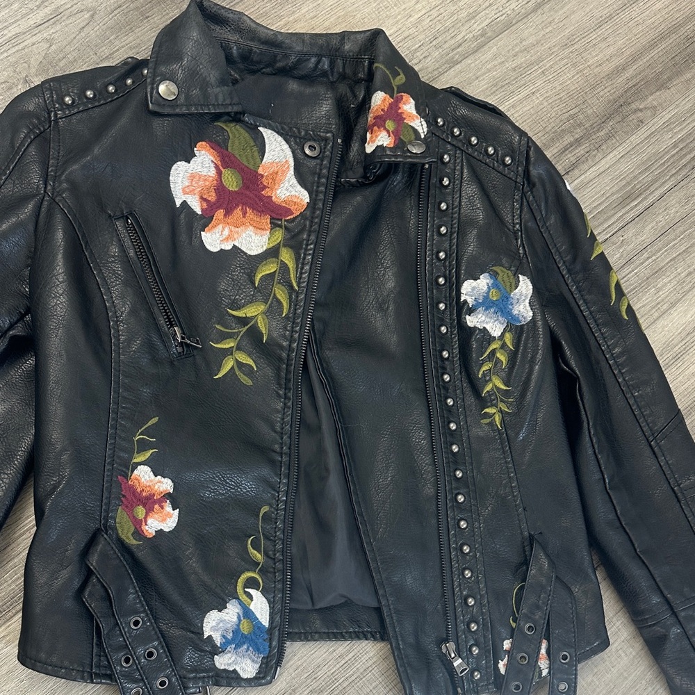 Floral Embroidered Black Leather Jacket - Picture 2 of 5
